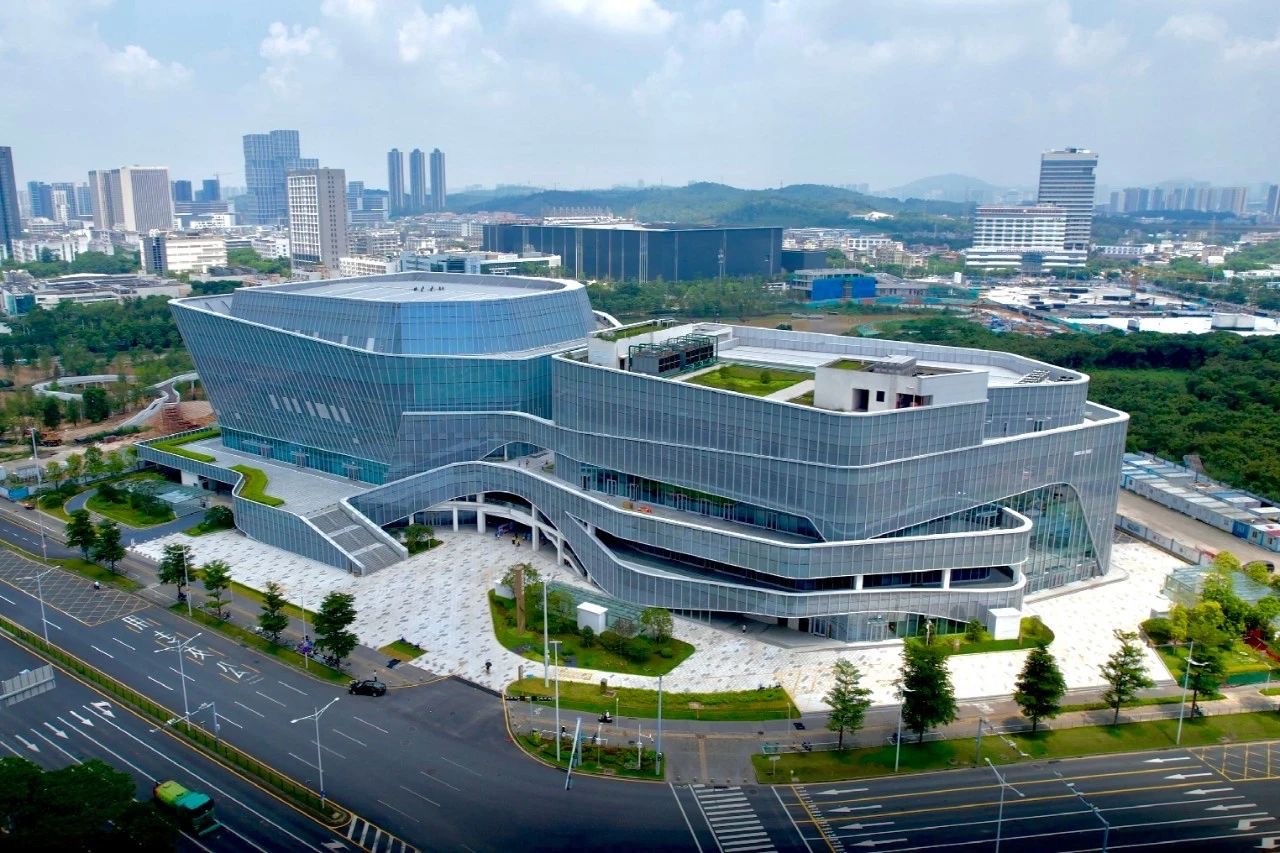 九游会科技闪耀宝龙文体中心开业盛典，与深圳共舞健康新风尚！